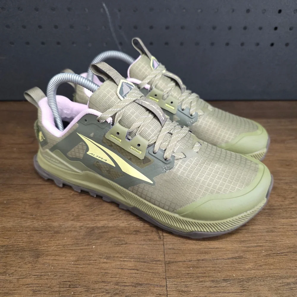 Altra Lone Peak 8 Trail Running Shoes Womens 7 Green Pink ALOA85ND315